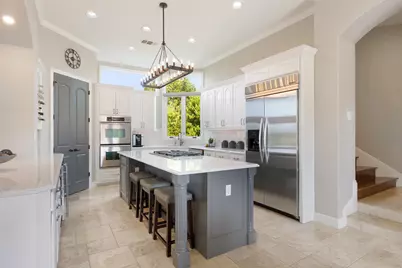 25616 Kahala Sunset Court, Spicewood, TX 78669 - Photo 15