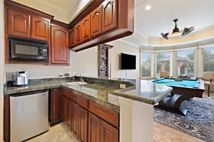 25616 Kahala Sunset Ct, Spicewood, TX 78669 - Photo 29