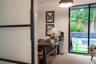 6100 Gena Ct, Austin, TX 78757 - Photo 17