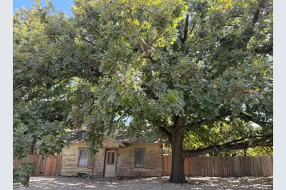 443 W Jackson Street, Bartlett, TX 76511 - Photo 15