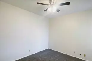 9906 Hundred Oaks Cir, Austin, TX 78750 - Photo 11