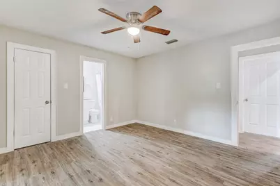 820 Stadium Drive, Georgetown, TX 78626 - Photo 13