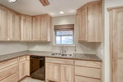 1129 Lonesome Loop, Blanco, TX 78606 - Photo 11