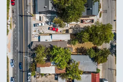 2606 Santa Rosa Street, Austin, TX 78702 - Photo 9