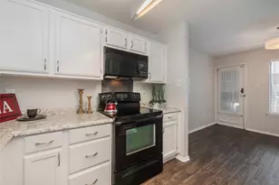 1740 Timber Ridge Rd, Austin, TX 78741 - Photo 9