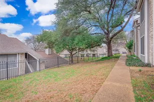 1740 Timber Ridge Rd, Austin, TX 78741 - Photo 21