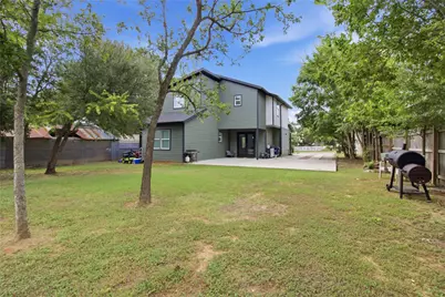 724 Ramsey Avenue, Rockdale, TX 76567 - Photo 19