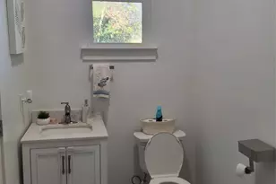 724 Ramsey Ave, Rockdale, TX 76567 - Photo 17