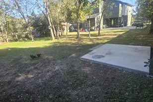 724 Ramsey Ave, Rockdale, TX 76567 - Photo 15