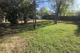 724 Ramsey Ave, Rockdale, TX 76567 - Photo 27