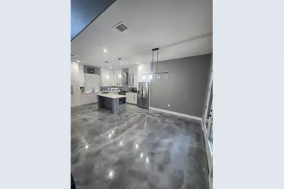 724 Ramsey Avenue, Rockdale, TX 76567 - Photo 5