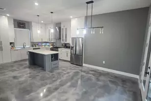 724 Ramsey Ave, Rockdale, TX 76567 - Photo 5