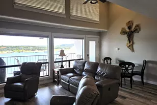 1601 Judy Lynn Dr, Spicewood, TX 78669 - Photo 3