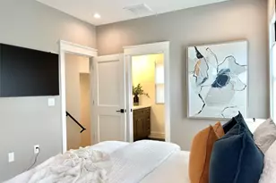 3405 Woodrow St, Austin, TX 78705 - Photo 11