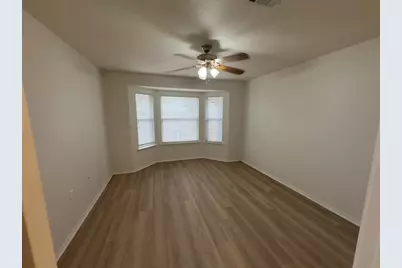 109 Plover Pass, Georgetown, TX 78633 - Photo 15