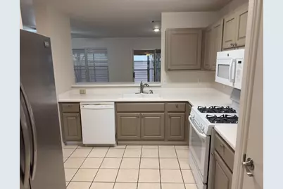 109 Plover Pass, Georgetown, TX 78633 - Photo 23