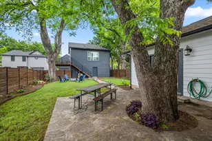 1914 Garden St, Austin, TX 78702 - Photo 31