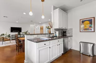 1914 Garden St, Austin, TX 78702 - Photo 11