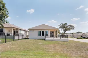 201 Limestone Shoals Ct, Georgetown, TX 78633 - Photo 33