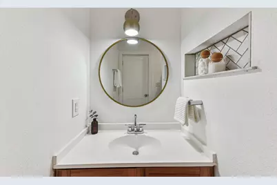 1101 Manlove Street, Austin, TX 78741 - Photo 21