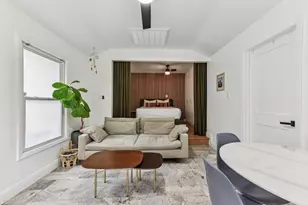 1101 Manlove St, Austin, TX 78741 - Photo 33