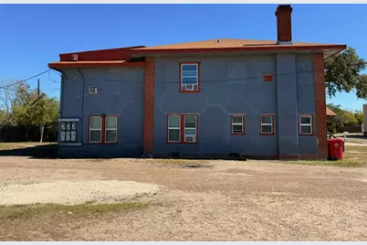 323 E Avenue C Avenue, Robstown, TX 78380 - Photo 27