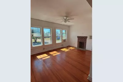 323 E Avenue C Avenue, Robstown, TX 78380 - Photo 5