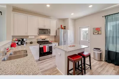 248 Cherry Vine Drive, Buda, TX 78610 - Photo 9