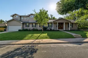 3927 Knollwood Dr, Austin, TX 78731 - Photo 3