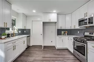 6220 Blarwood Dr, Austin, TX 78745 - Photo 13