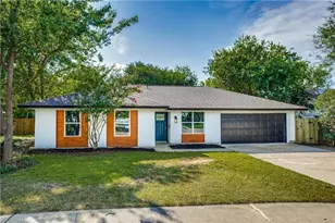 6220 Blarwood Dr, Austin, TX 78745 - Photo 1