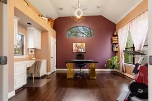 6 Monarch Oaks Ln, The Hills, TX 78738 - Photo 19