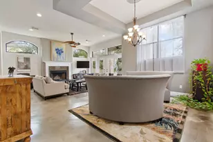 6 Monarch Oaks Ln, The Hills, TX 78738 - Photo 13