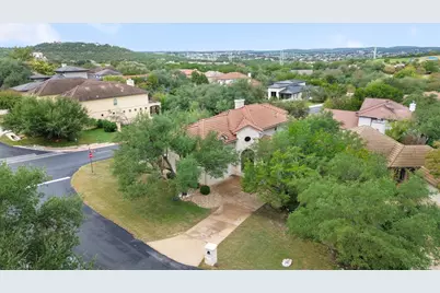 6 Monarch Oaks Lane, Austin, TX 78738 - Photo 3