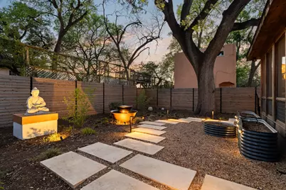 713 E 32nd Street, Austin, TX 78705 - Photo 23
