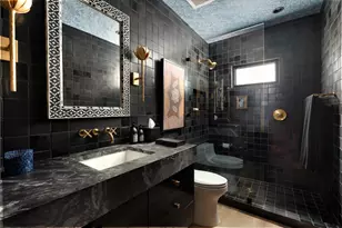 713 E 32nd St, Austin, TX 78705 - Photo 19