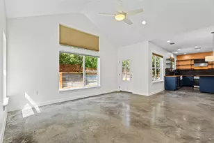 301 W Stassney Ln, Austin, TX 78745 - Photo 21