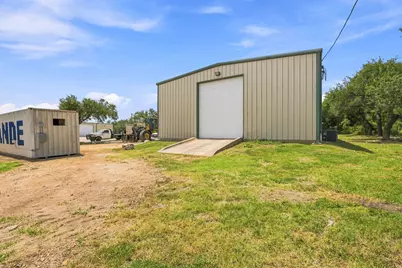 7748 E US Highway 290 #5, Johnson City, TX 78636 - Photo 17