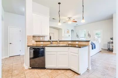 813 Kingston Lacy Boulevard, Pflugerville, TX 78660 - Photo 33
