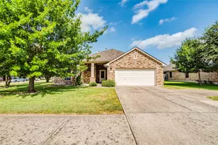 813 Kingston Lacy Blvd, Pflugerville, TX 78660 - Photo 19
