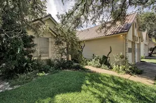 6305 Evangeline Trail, Austin, TX 78727 - Photo 3