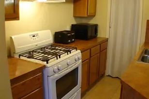 8616 Putnam Dr, Austin, TX 78757 - Photo 9