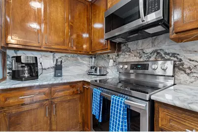 321 Venture Boulevard S, Leander, TX 78645 - Photo 5