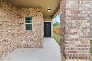 508 Crane Crest Dr, Jarrell, TX 76537 - Photo 3