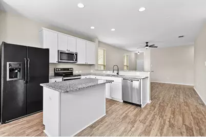 508 Crane Crest Drive, Jarrell, TX 76537 - Photo 17