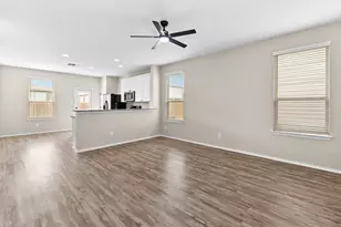 508 Crane Crest Dr, Jarrell, TX 76537 - Photo 5