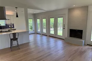 7313 Rhett Pl, Austin, TX 78744 - Photo 9