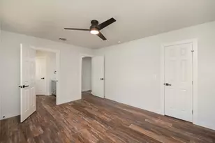 109 Elizabeth Dr, Spicewood, TX 78669 - Photo 15