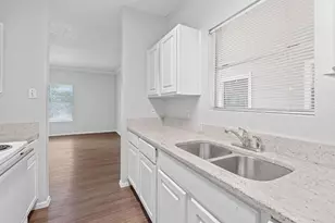 12166 Metric Blvd, Austin, TX 78758 - Photo 11