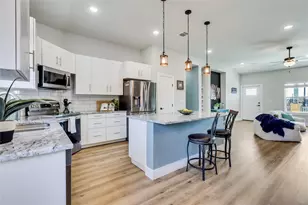 18322 Lake Oaks Dr, Jonestown, TX 78645 - Photo 17